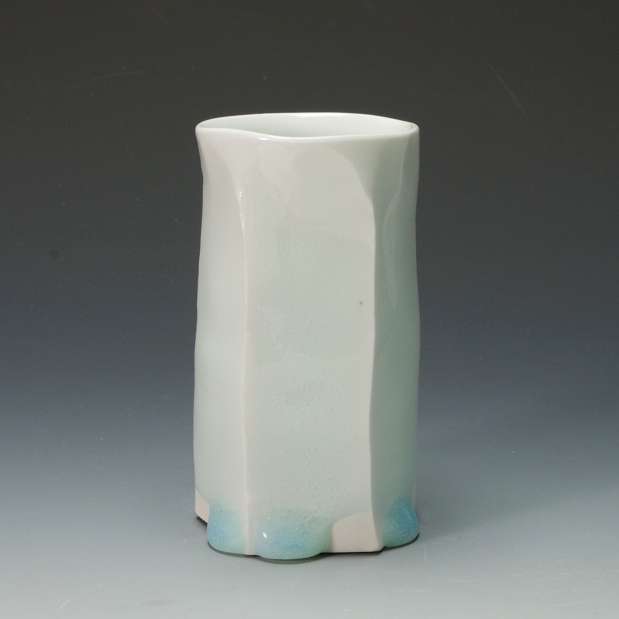 加藤委 青白磁ぐい呑 KATO Tsubusa sake cup-