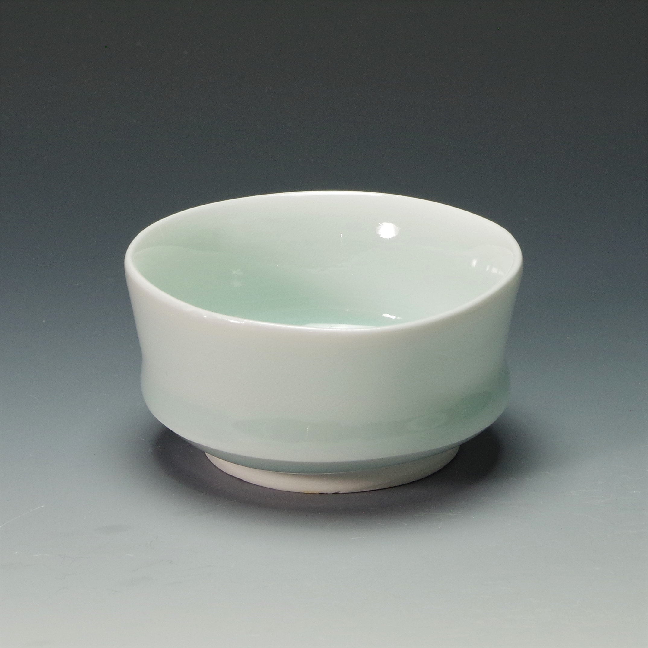 加藤委 青白磁ぐい呑 KATO Tsubusa sake cup-